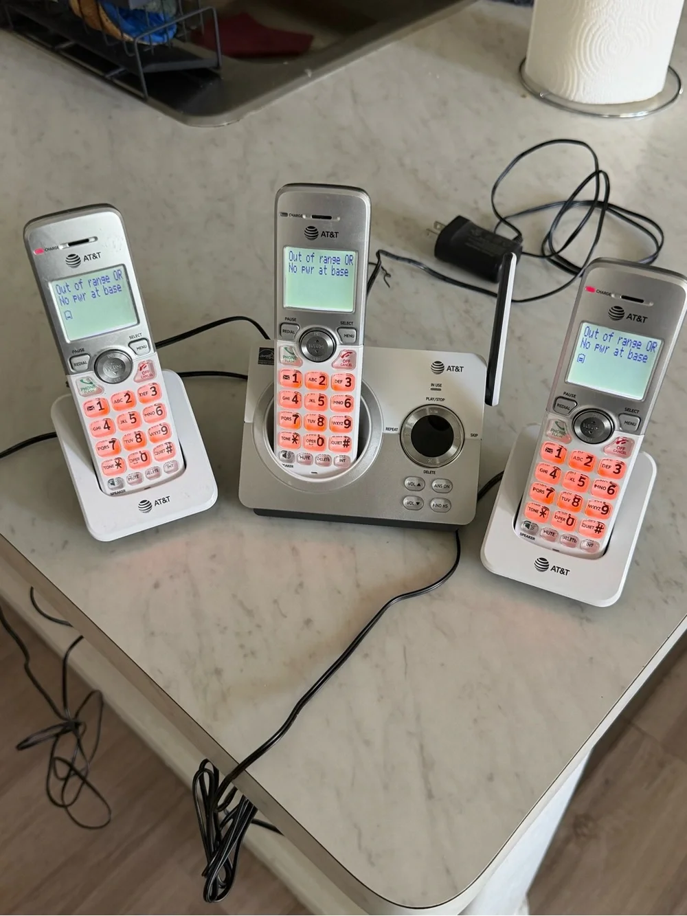AT&T DL7310 Cordless Phone Digital Answering System w/ Bluetooth